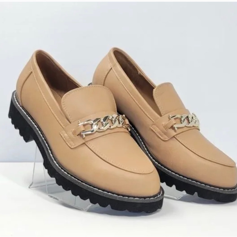 BCBGeneration tinaa loafer shoes Sz 8 new